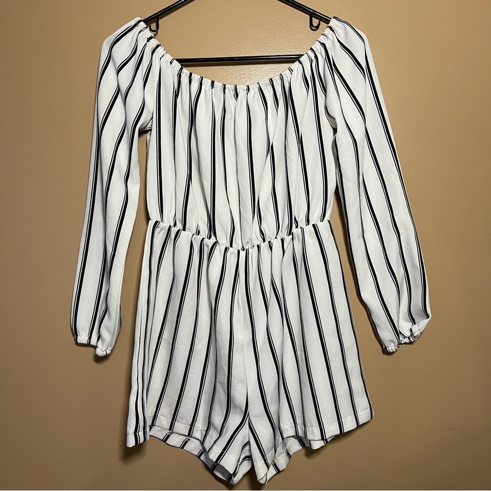 Missguided Black & White Striped Long Sleeve Romper Women’s Size 6 - Picture 2 of 6